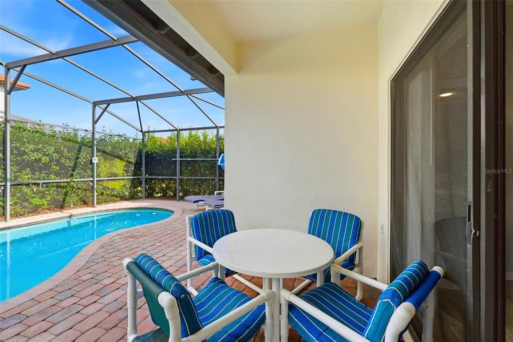 На продажу: $425,000 (4 спален, 3 ванн, 1632 Квадратных фут)