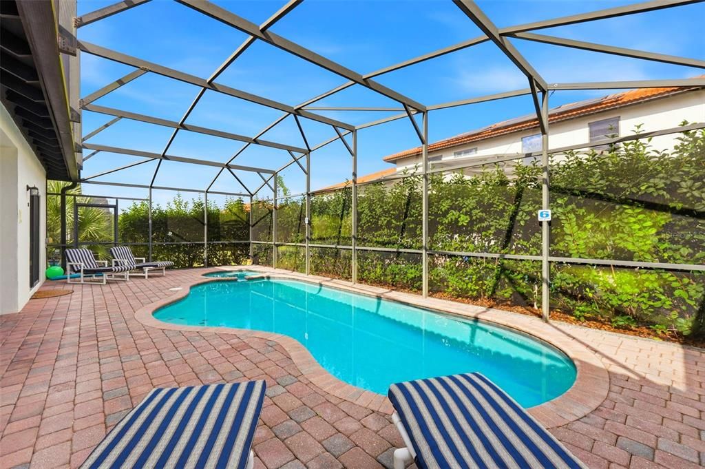 На продажу: $425,000 (4 спален, 3 ванн, 1632 Квадратных фут)