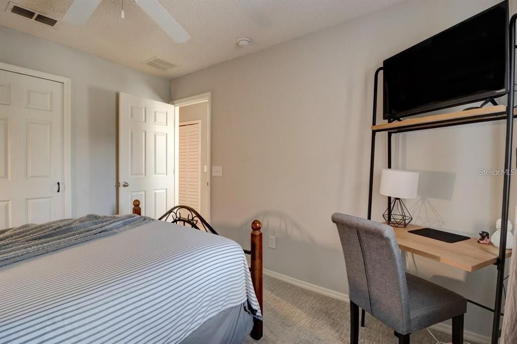 En Venta: $249,990 (2 camas, 2 baños, 1617 Pies cuadrados)