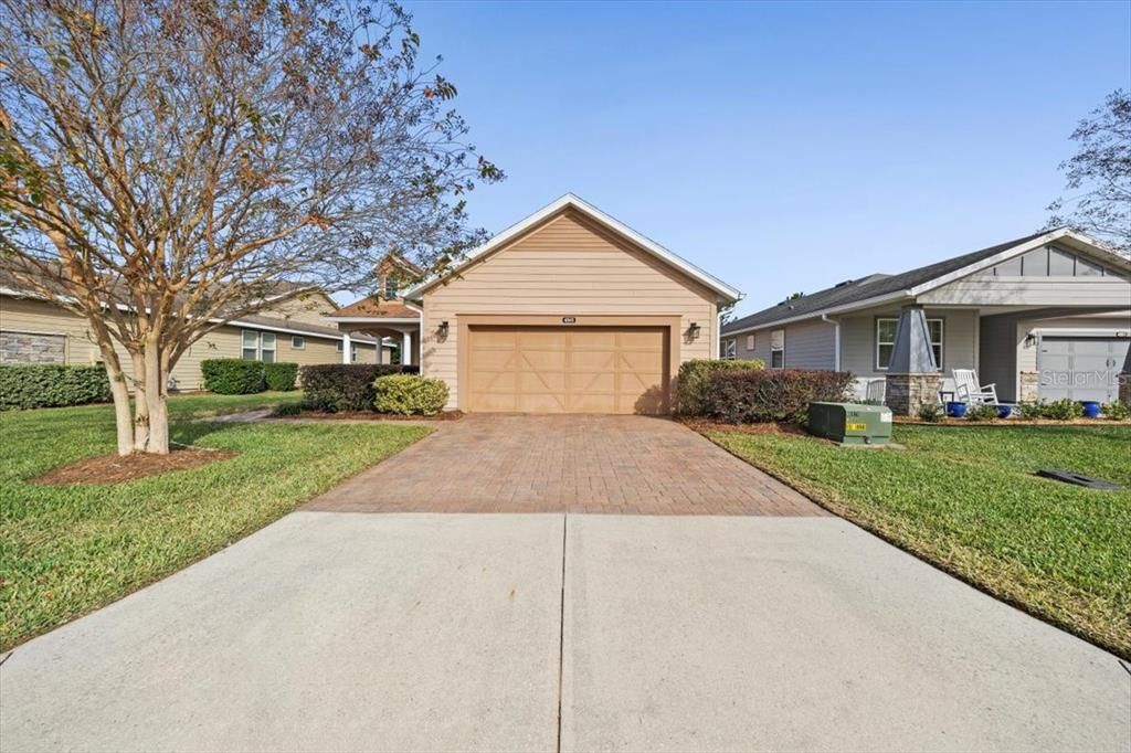 待售: $345,000 (2 贝兹, 2 浴室, 1666 平方英尺)