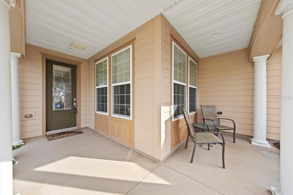 待售: $345,000 (2 贝兹, 2 浴室, 1666 平方英尺)