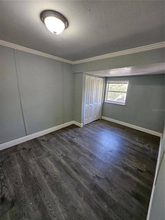 For Sale: $249,000 (3 beds, 1 baths, 1029 Square Feet)