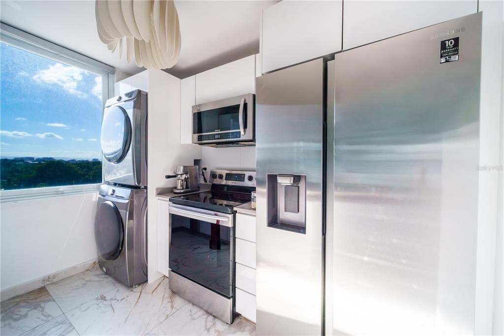 待售: $375,000 (1 贝兹, 1 浴室, 750 平方英尺)