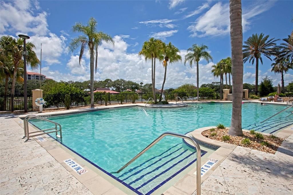 En Venta: $269,000 (0.11 acres)