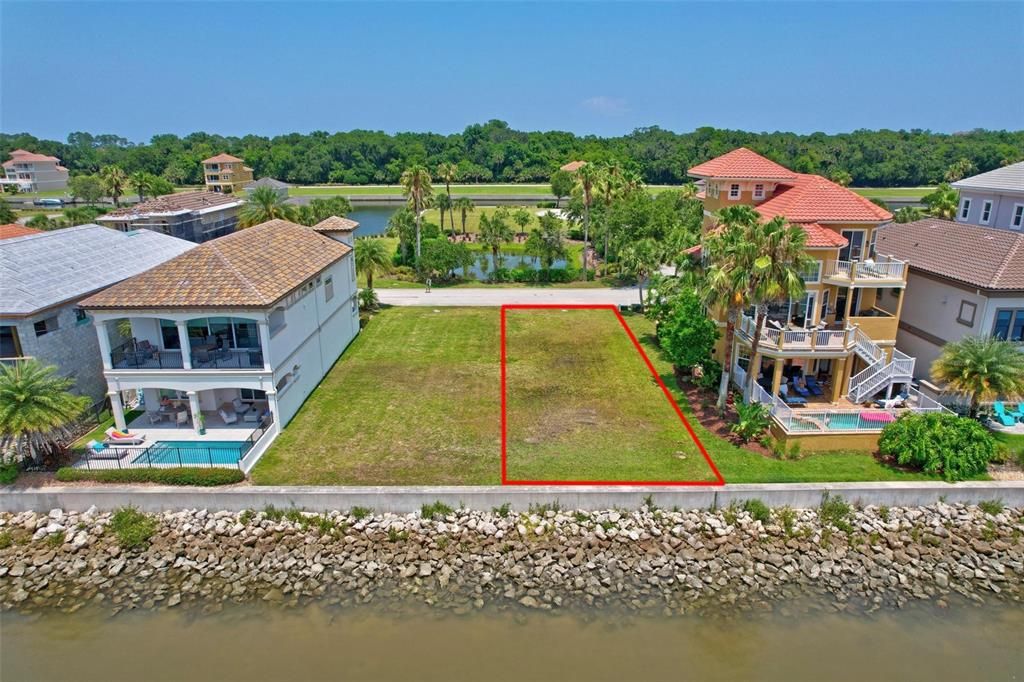 En Venta: $269,000 (0.11 acres)