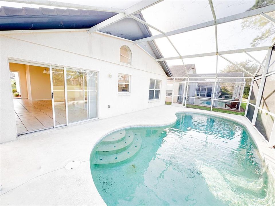 待售: $305,000 (3 贝兹, 2 浴室, 1142 平方英尺)