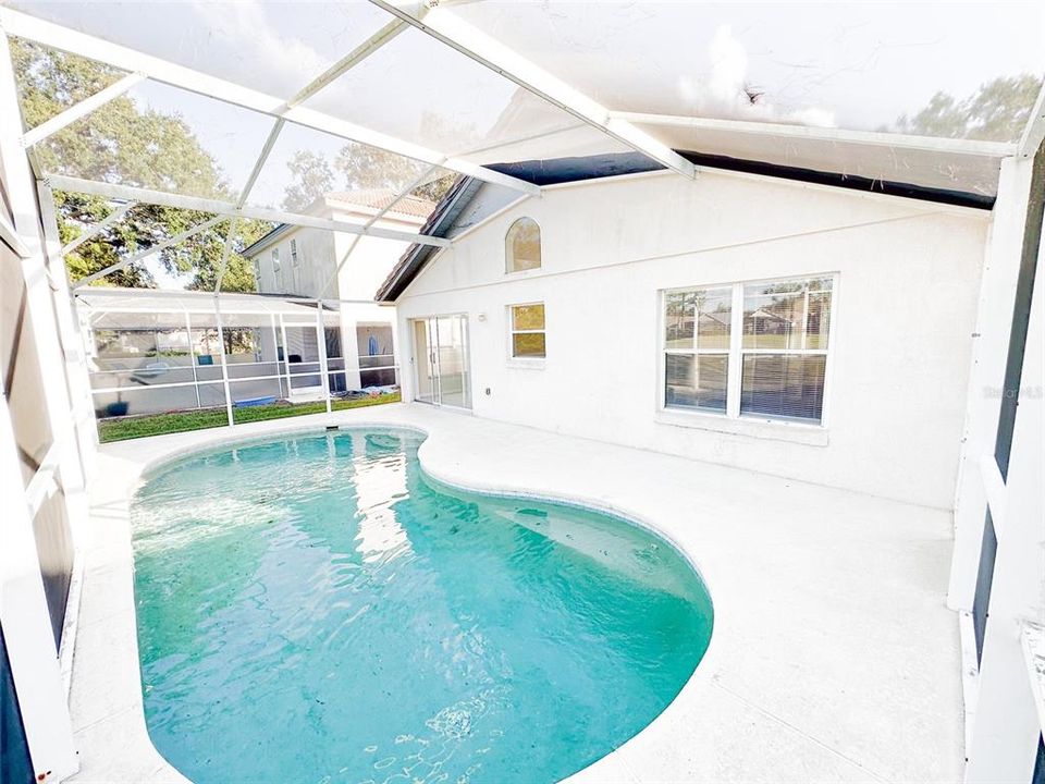 待售: $305,000 (3 贝兹, 2 浴室, 1142 平方英尺)