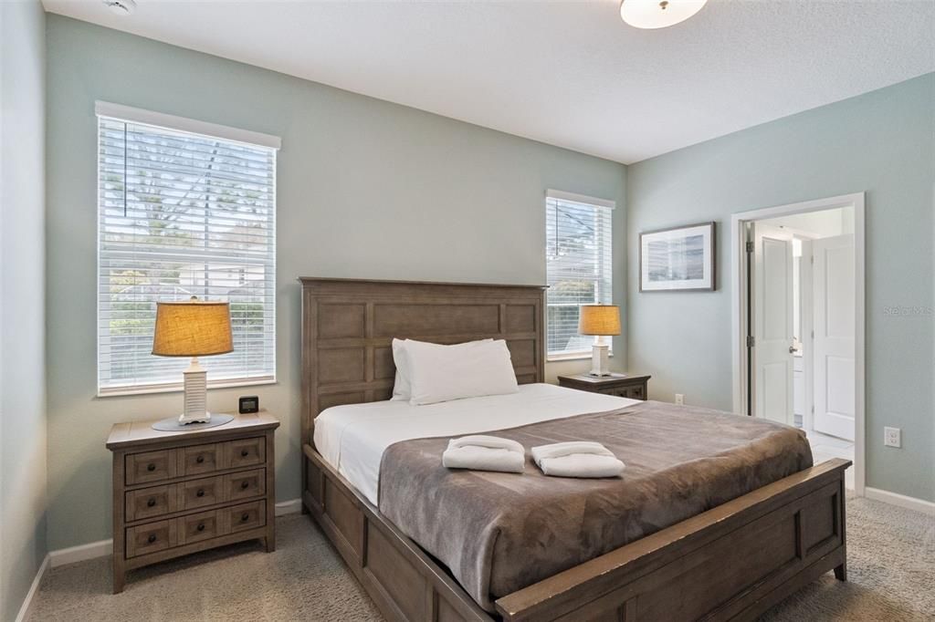 For Sale: $563,869 (4 beds, 3 baths, 1910 Square Feet)