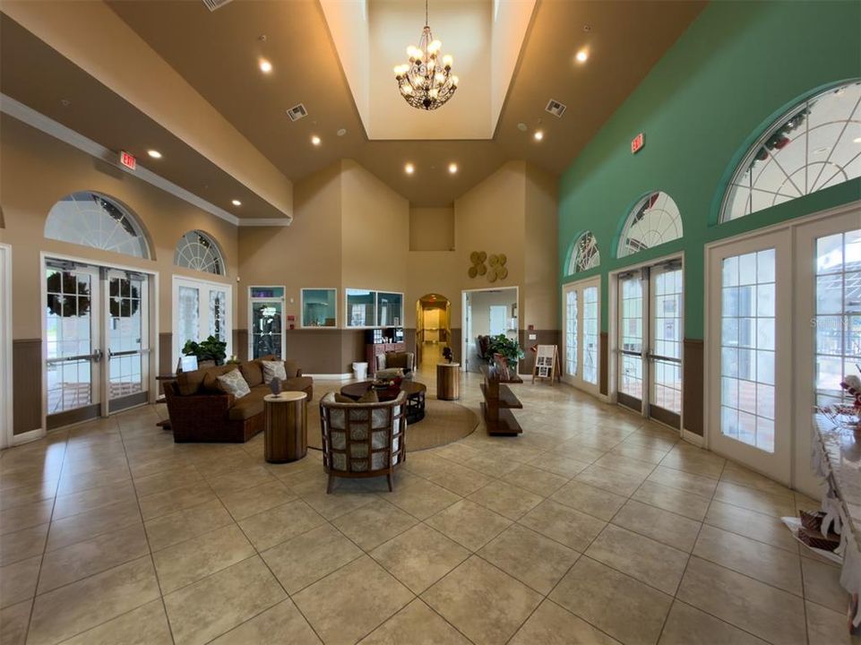 For Sale: $563,869 (4 beds, 3 baths, 1910 Square Feet)