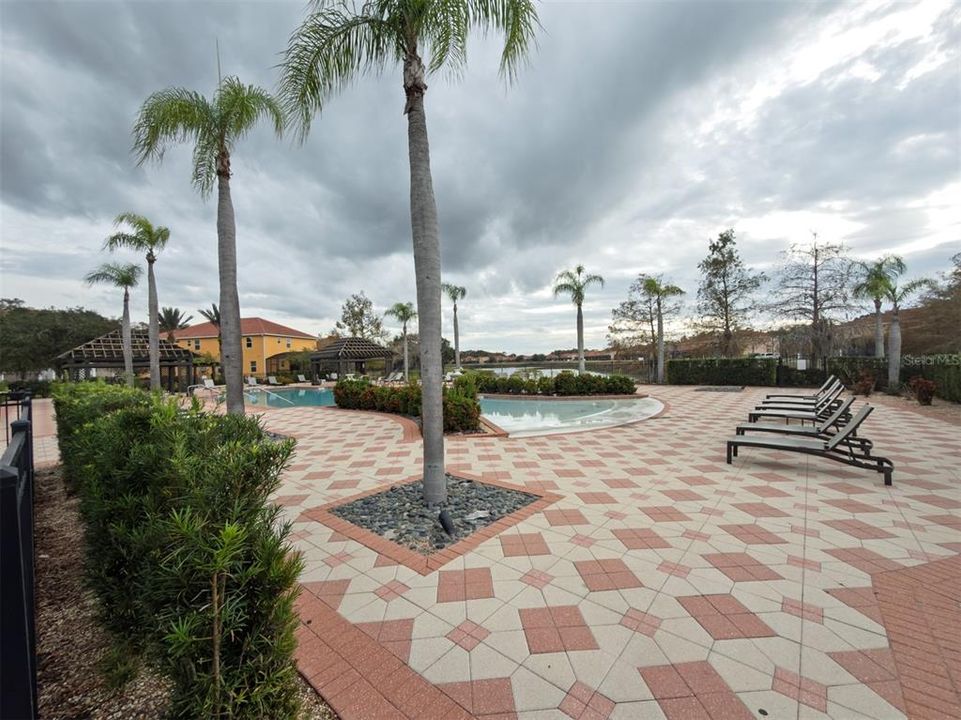 For Sale: $563,869 (4 beds, 3 baths, 1910 Square Feet)