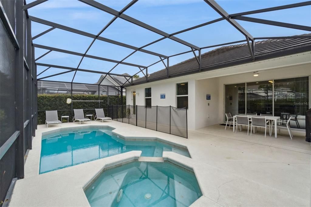 For Sale: $563,869 (4 beds, 3 baths, 1910 Square Feet)