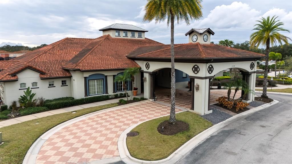 For Sale: $563,869 (4 beds, 3 baths, 1910 Square Feet)