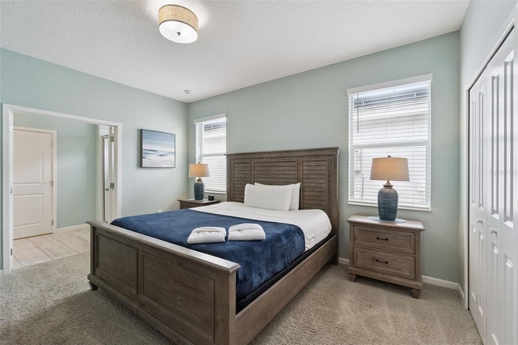 For Sale: $563,869 (4 beds, 3 baths, 1910 Square Feet)