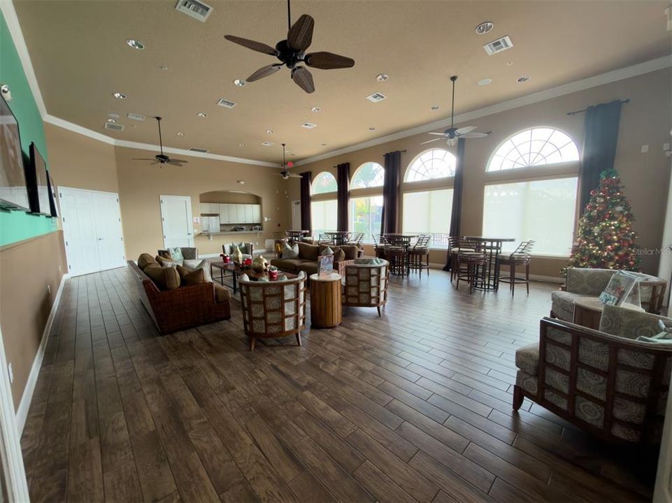 For Sale: $563,869 (4 beds, 3 baths, 1910 Square Feet)