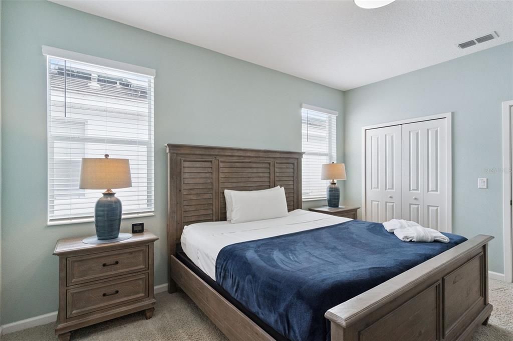 For Sale: $563,869 (4 beds, 3 baths, 1910 Square Feet)