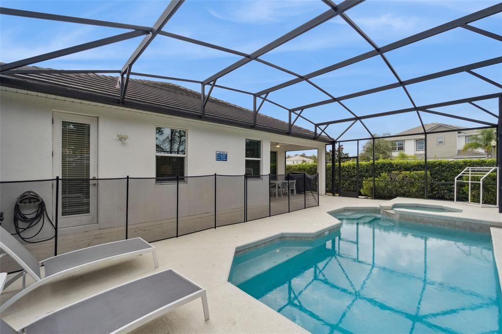 For Sale: $563,869 (4 beds, 3 baths, 1910 Square Feet)