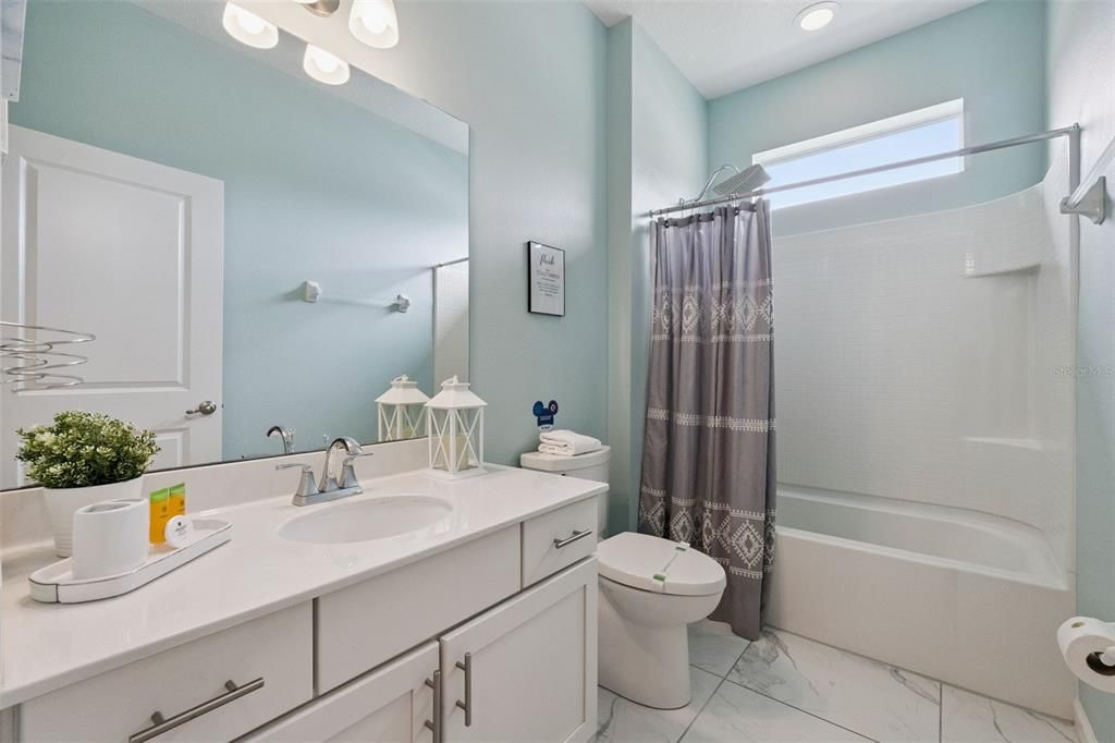 For Sale: $563,869 (4 beds, 3 baths, 1910 Square Feet)