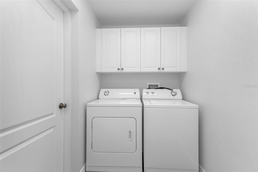 待售: $199,999 (2 贝兹, 2 浴室, 1451 平方英尺)