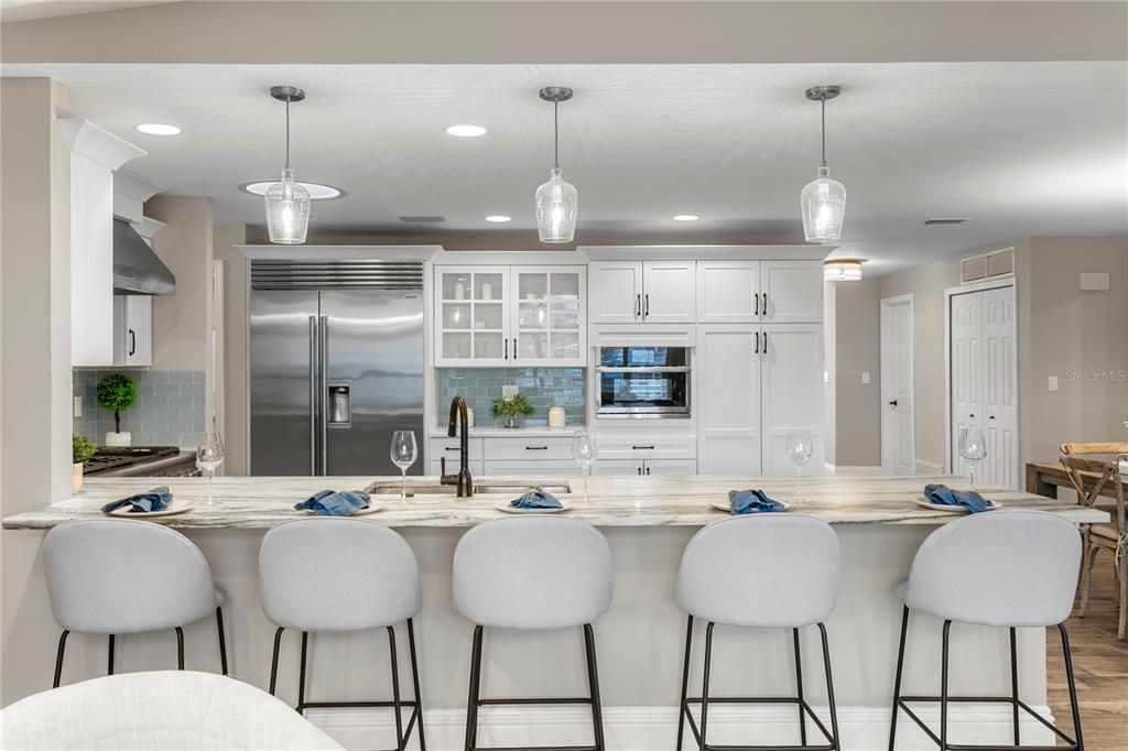 На продажу: $1,625,000 (4 спален, 4 ванн, 2608 Квадратных фут)