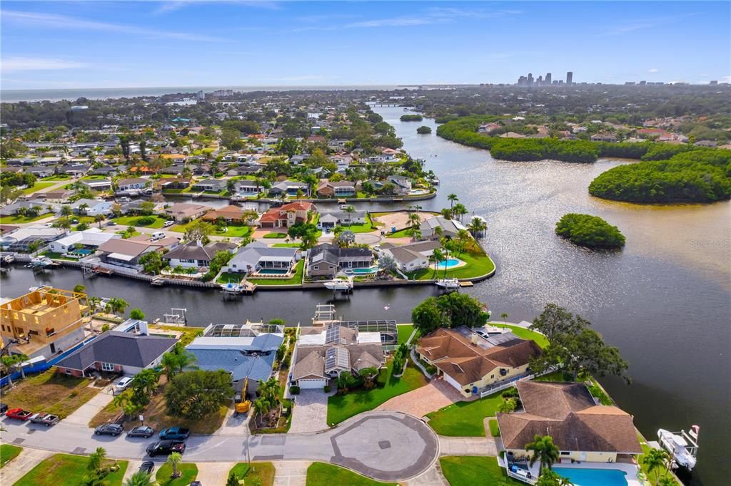 На продажу: $1,625,000 (4 спален, 4 ванн, 2608 Квадратных фут)