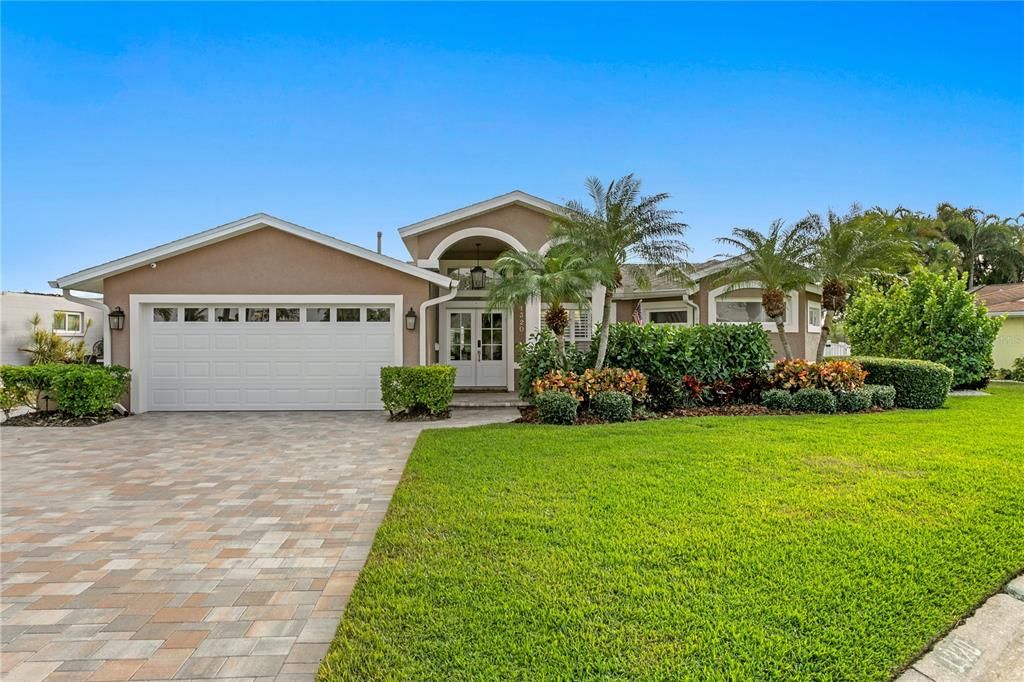 На продажу: $1,625,000 (4 спален, 4 ванн, 2608 Квадратных фут)