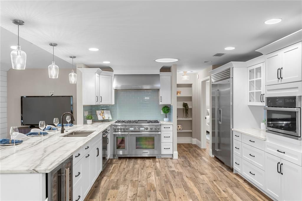 На продажу: $1,625,000 (4 спален, 4 ванн, 2608 Квадратных фут)