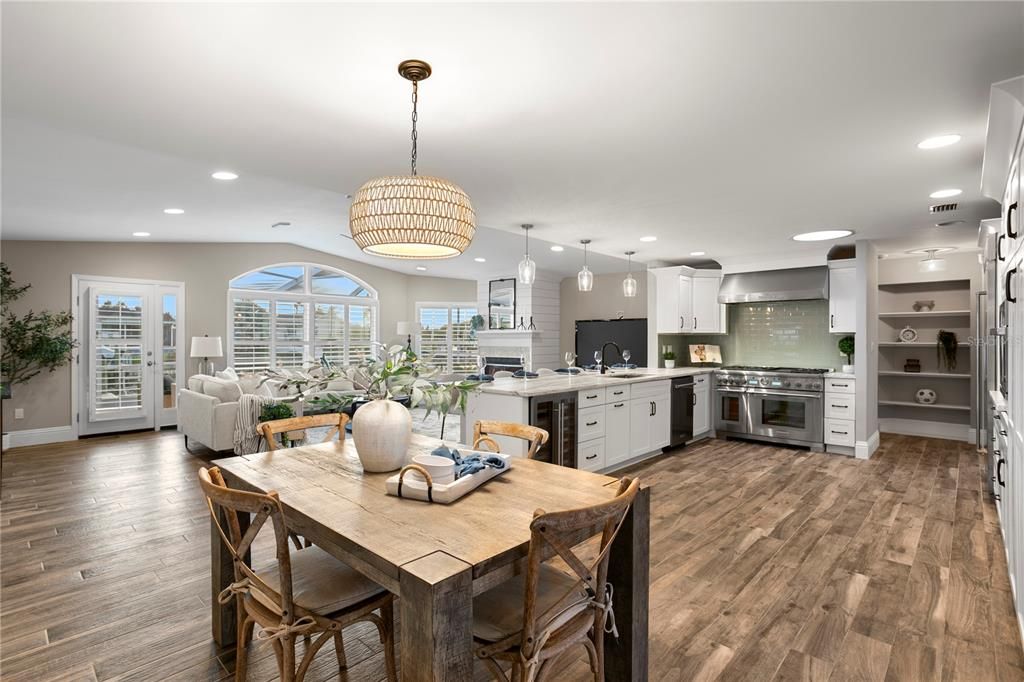 На продажу: $1,625,000 (4 спален, 4 ванн, 2608 Квадратных фут)