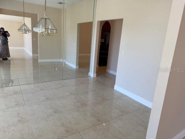 For Rent: $2,850 (4 beds, 2 baths, 2294 Square Feet)