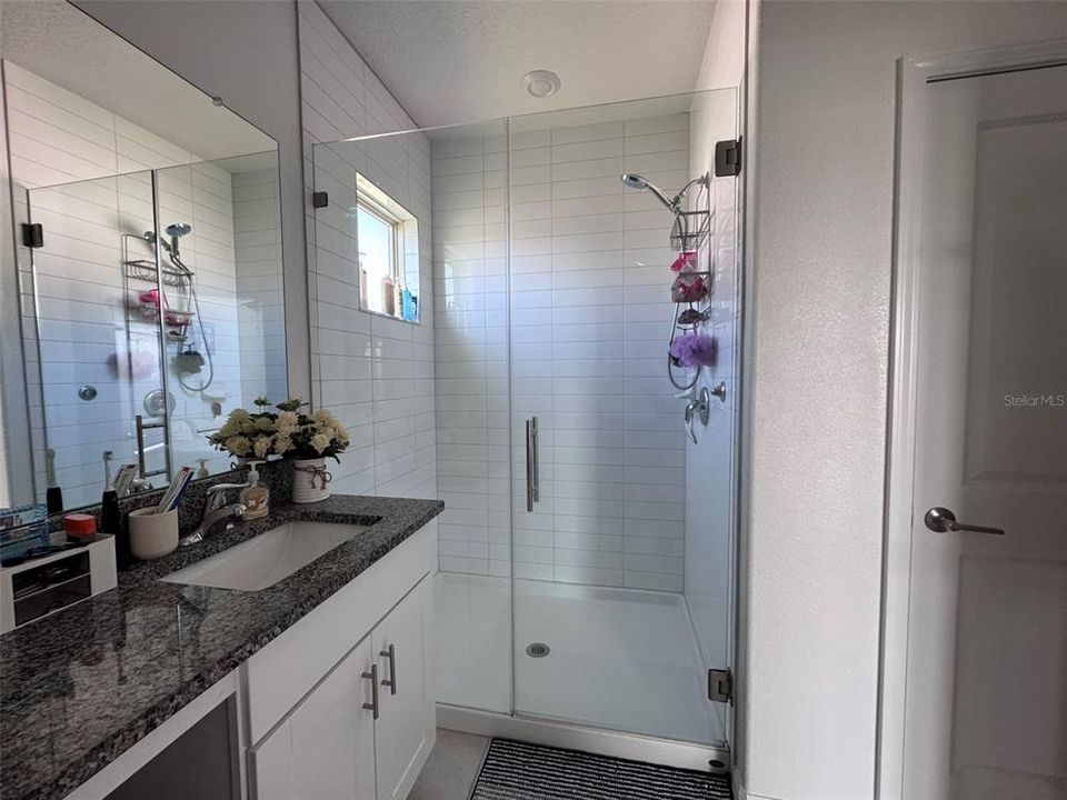 For Sale: $297,900 (3 beds, 2 baths, 1807 Square Feet)