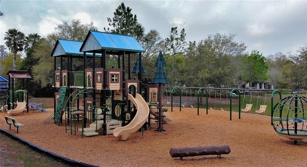 For Rent: $2,250 (3 beds, 2 baths, 1612 Square Feet)