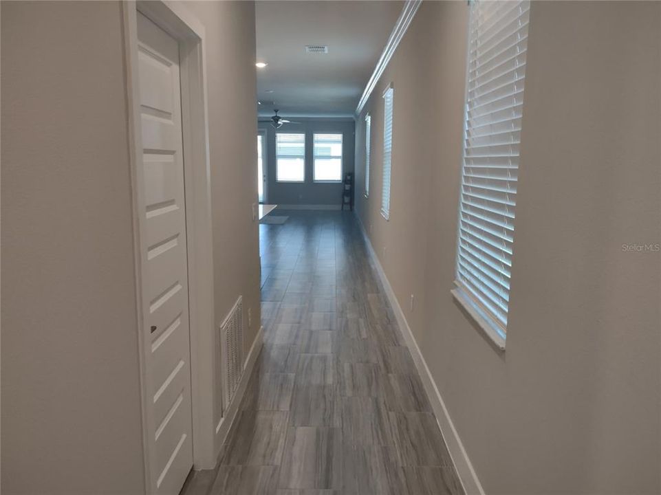 For Rent: $2,250 (3 beds, 2 baths, 1612 Square Feet)