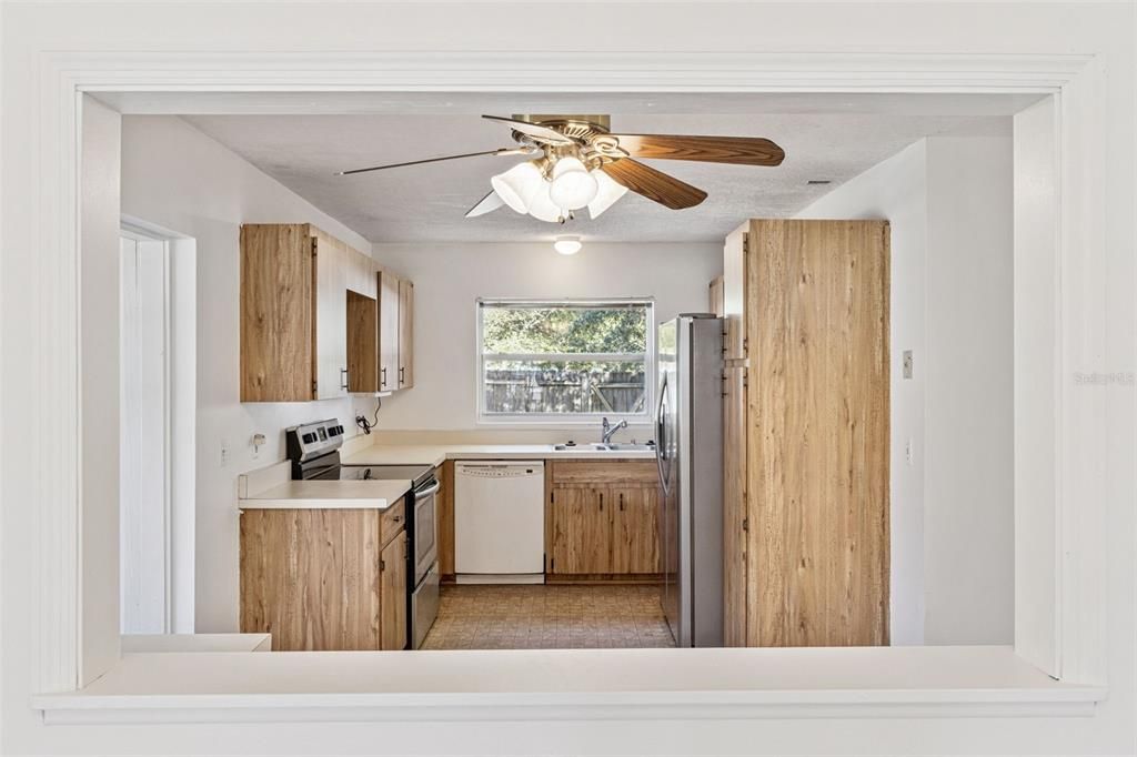 For Sale: $369,000 (3 beds, 2 baths, 1446 Square Feet)