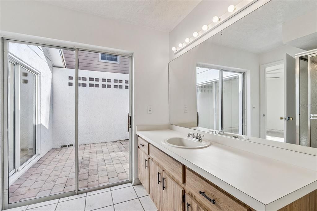 For Sale: $369,000 (3 beds, 2 baths, 1446 Square Feet)