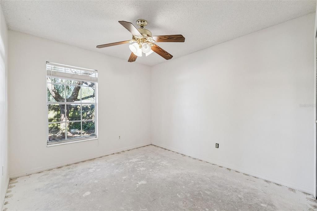 For Sale: $369,000 (3 beds, 2 baths, 1446 Square Feet)