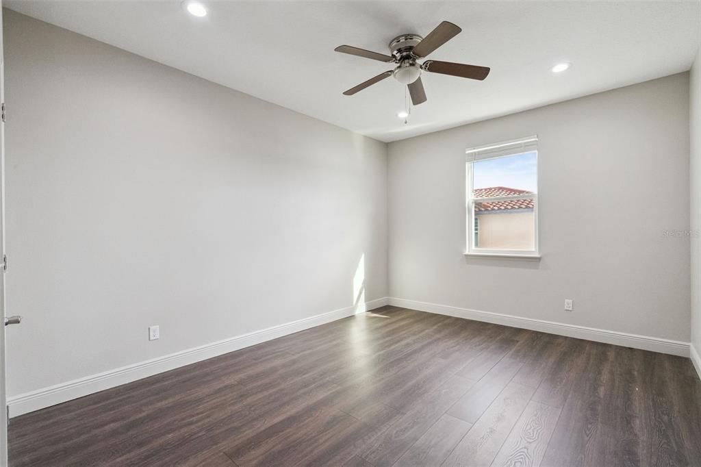 For Sale: $1,225,000 (7 beds, 5 baths, 4751 Square Feet)