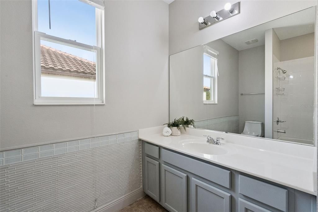 For Sale: $1,225,000 (7 beds, 5 baths, 4751 Square Feet)