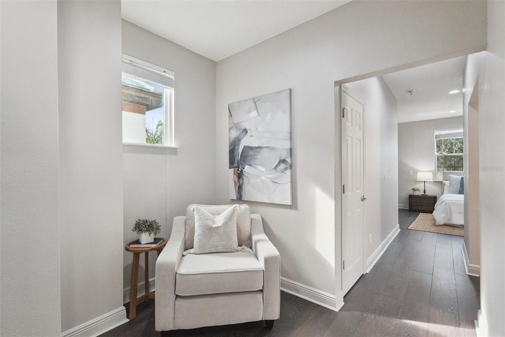 For Sale: $1,225,000 (7 beds, 5 baths, 4751 Square Feet)