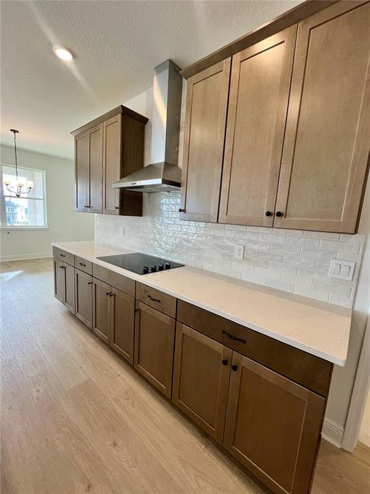 For Sale: $839,990 (6 beds, 4 baths, 4564 Square Feet)