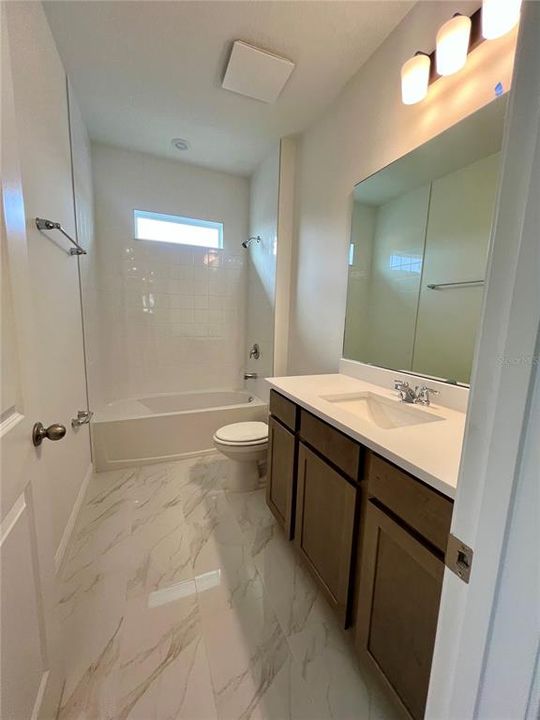 For Sale: $839,990 (6 beds, 4 baths, 4564 Square Feet)