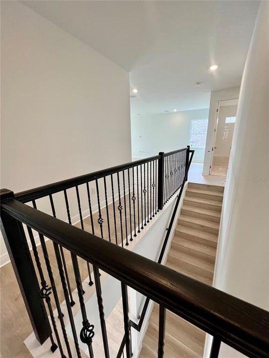 For Sale: $839,990 (6 beds, 4 baths, 4564 Square Feet)