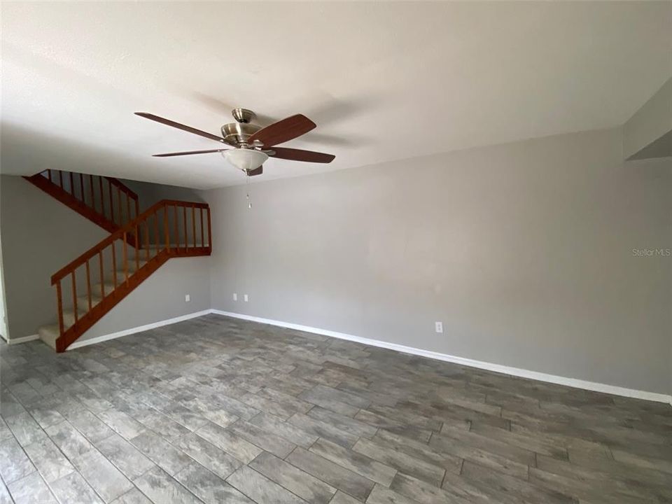 На продажу: $185,000 (2 спален, 2 ванн, 1288 Квадратных фут)