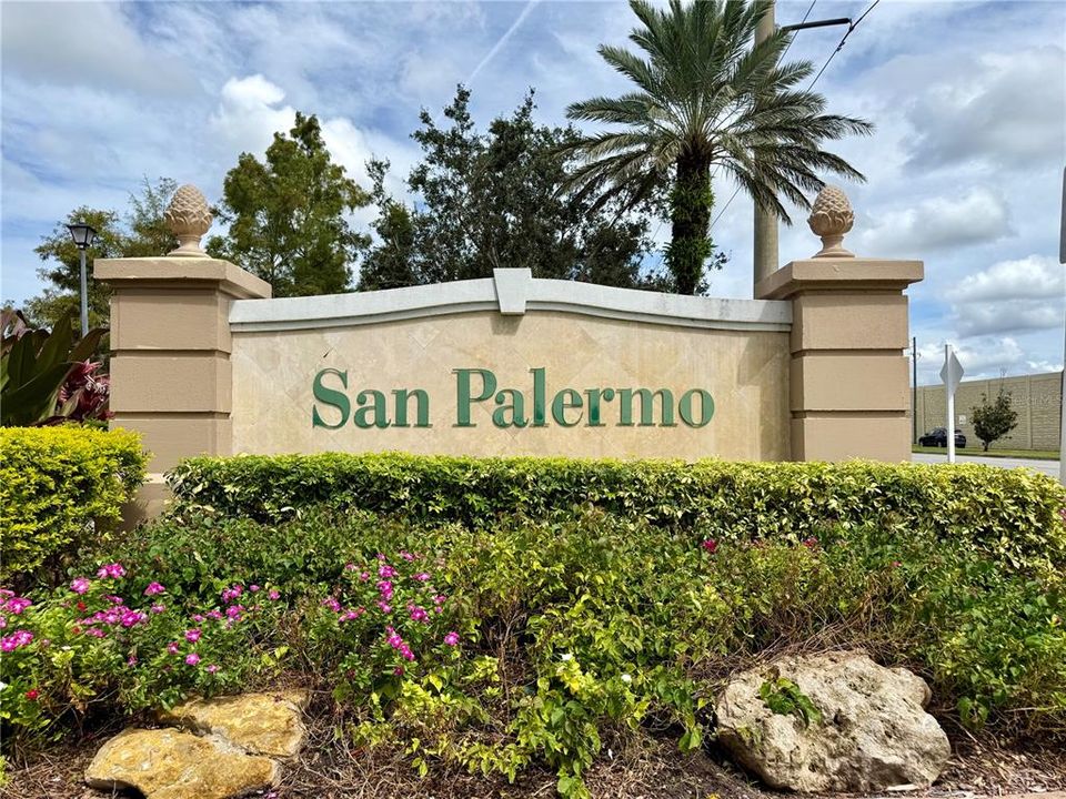 For Sale: $349,900 (3 beds, 2 baths, 1652 Square Feet)