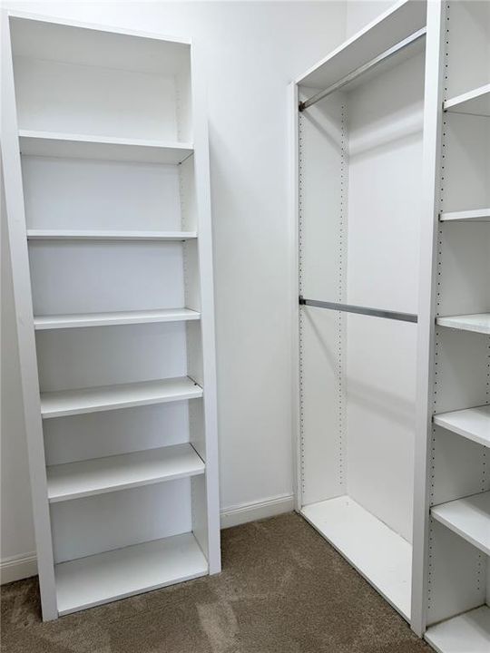 For Sale: $349,900 (3 beds, 2 baths, 1652 Square Feet)