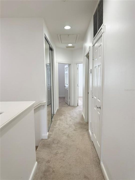 For Sale: $349,900 (3 beds, 2 baths, 1652 Square Feet)