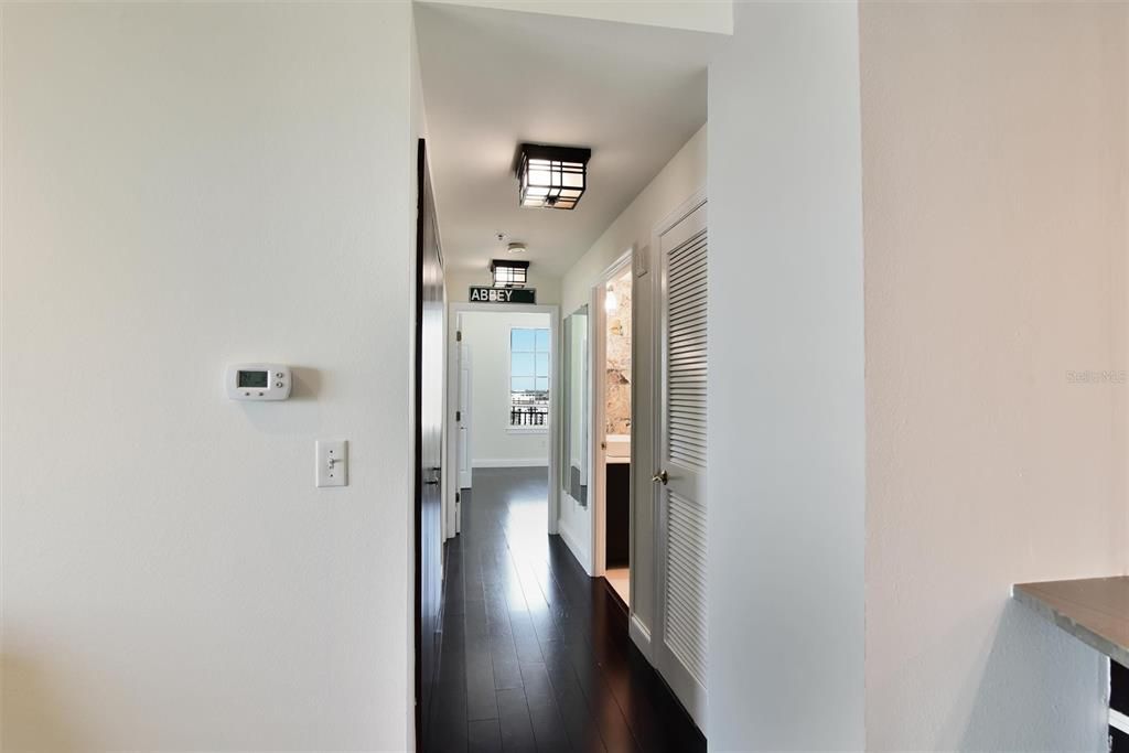 En Renta: $3,800 (2 camas, 2 baños, 1240 Pies cuadrados)