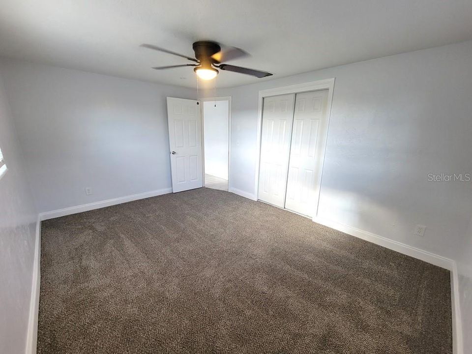 For Rent: $1,650 (2 beds, 1 baths, 988 Square Feet)