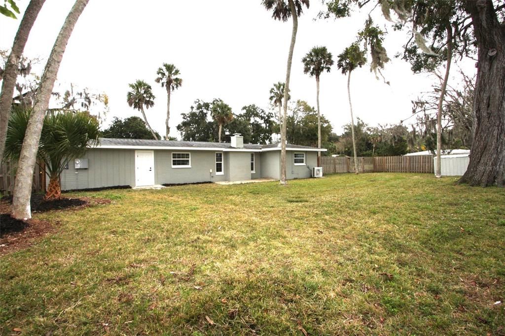 待售: $296,000 (3 贝兹, 2 浴室, 1263 平方英尺)