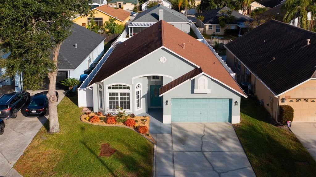 En Venta: $395,000 (3 camas, 2 baños, 1892 Pies cuadrados)