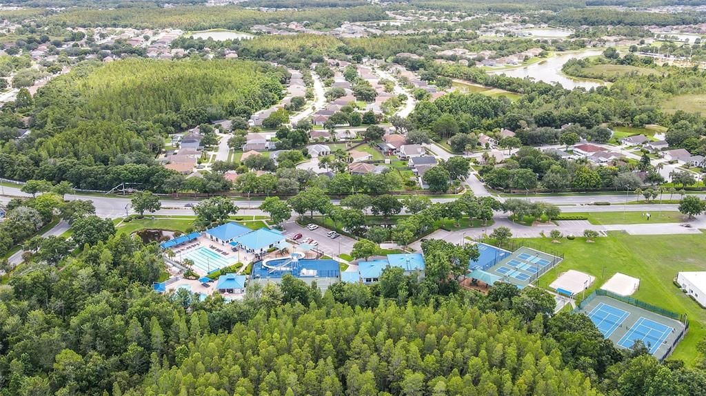 En Venta: $395,000 (3 camas, 2 baños, 1892 Pies cuadrados)