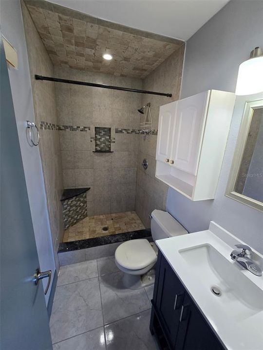 En Venta: $395,000 (3 camas, 2 baños, 1105 Pies cuadrados)